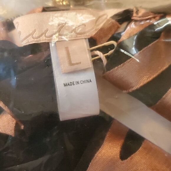 HUTCH Jude Top   - Picture 7 of 9